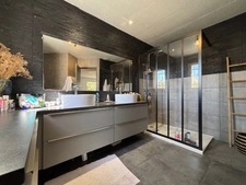 LE CRÈS(34), À VENDRE VILLA P5 DE 160 M2, PLAIN-PIED, TERRAIN 500 M2, SECTEUR CALME, PROCHE TRAMWAY ET TOUTES COMMODITÉS