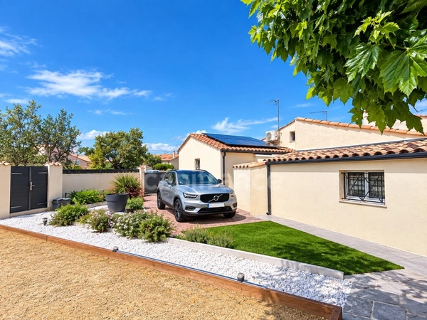 PALAVAS-LES-FLOTS(34), À VENDRE MAISON RÉNOVÉE, SURFACE TOTALE 127 M2, TERRAIN 360 m2, PROCHE MER ET TOUTES COMMODITÉS