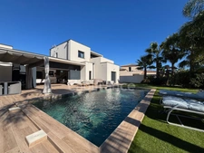GRAU D'AGDE(34) A VENDRE VILLA CONTEMPORAINE P6, PRESTATIONS HAUT DE GAMME, PROCHE MER, SECTEUR CALME