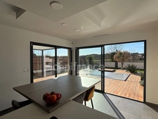 LUNEL (34), SOLD FURNISHED, CONTEMPORARY 4-BEDROOM VILLA, HIGH-END AMENITIES, SWIMMING POOL, QUIET AREA