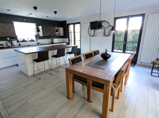 SEMI PLAIN PIED INDIVIDUEL AVEC PISCINE