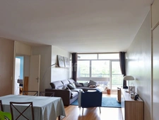Appartement T4 lumineux de 98 m² – Croix Résidence sécurisée