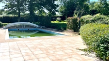 15 minutes from Tarbes, traditional house on beautiful wooded grounds.