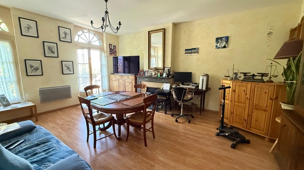 Tarbes hyper centre bel appartement en duplex trois chambres balcon 108 m² habitables  petite copropriété