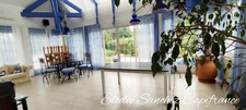 15 minutes from Tarbes, traditional house on beautiful wooded grounds.