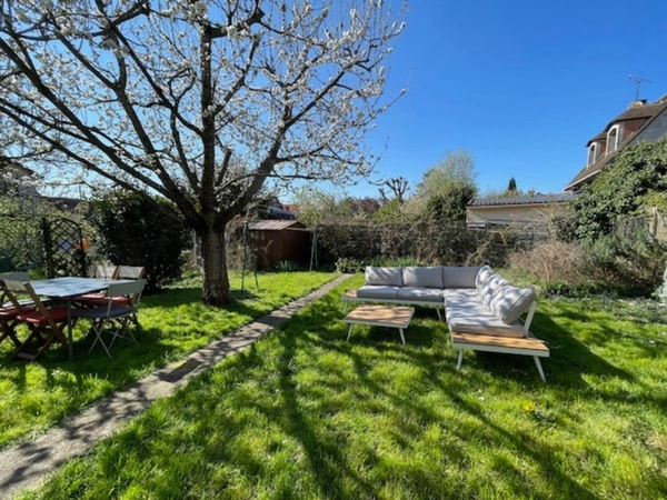 Maison familiale 3/4 CHAMBRES proche GARE