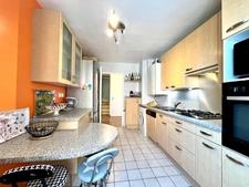 DUPLEX DE 96 m2 à 3 MIN A PIED DE LA GARE - 3 CHAMBRES