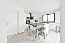 6-room house for sale in Fay-de-Bretagne 
