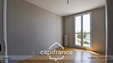 Appartement 3 chambres dans résidence proche toutes commodités à ROCHEFORT 