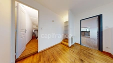 Maison de ville atypique avec extérieur proche centre-ville 