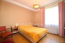 Dpt Loiret (45), à vendre TIVERNON propriete avec des dépendances d'environ 350 m² 