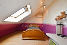 Maison familiale 7 chambres – Calme, vue sur les champs et vie de plain-pied possible.