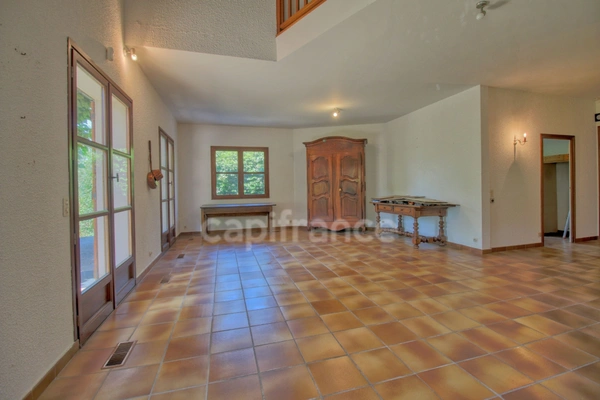 Villa d'architecte à Challes-les-Eaux, près de Chambéry