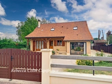 Maison périgourdine avec jardin clos en Périgord Noir 