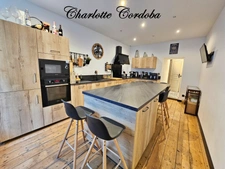 Charming stone house – Generous living spaces in the heart of Sérignac-sur-Garonne