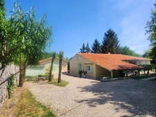 Belle Maison de plain pied avec 4 chambres et jardin arboré - à vendre - 6 pièces - ALLEZ ET CAZENEUVE (47)