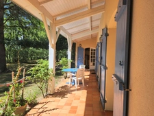 Belle villa de plain pied avec cadre exceptionnel -  à vendre -  4 pièces - proche de MONFLANQUIN 47150 (Lot-et-Garonne)