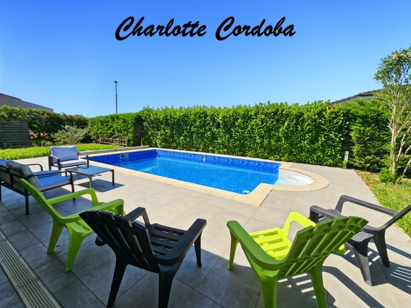 Maison familiale à Lavardac de 110 m² - 4 chambres - Terrasse, piscine et jardin clos