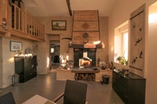 Belle Maison de caractère en pierre avec piscine et terrain de 7.5 ha - Proche de Castillonnès (47)