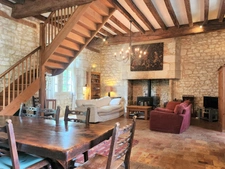 Beautiful historic stone property with wooded grounds - Outbuildings and swimming pool - for sale - near CASTILLONNES (47)