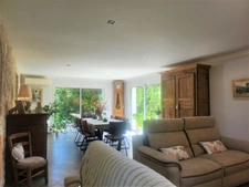 Belle Maison de plain pied avec 4 chambres et jardin arboré - à vendre - 6 pièces - ALLEZ ET CAZENEUVE (47)