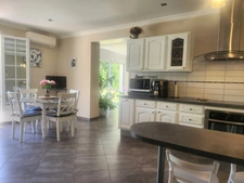 Belle Maison de plain pied avec 4 chambres et jardin arboré - à vendre - 6 pièces - ALLEZ ET CAZENEUVE (47)