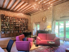 Beautiful historic stone property with wooded grounds - Outbuildings and swimming pool - for sale - near CASTILLONNES (47)