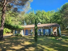 Belle villa de plain pied avec cadre exceptionnel -  à vendre -  4 pièces - proche de MONFLANQUIN 47150 (Lot-et-Garonne)