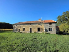 Belle Fermette 4 pièces à rénover avec dépendances  MIRAMONT DE GUYENNE (47)