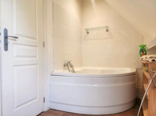 Beautiful historic stone property with wooded grounds - Outbuildings and swimming pool - for sale - near CASTILLONNES (47)