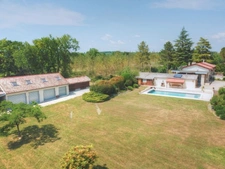 Nice Property with swimming pool and dependances - house P5 - for sale - near Villeréal - ST Eutrope de Born  (Lot-et-Garonne)