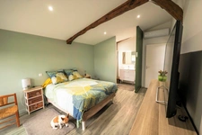 Belle Maison de caractère en pierre avec piscine et terrain de 7.5 ha - Proche de Castillonnès (47)