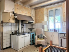 Maison de plain pied à rénover en partie - 3 pièces - avec jardin et dépendances - à MONTAIGU DE QUERCY (82)