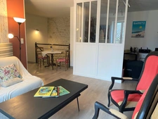 Magnifique Maison en pierre - 4 chambres - 9 pièces - TOURNON D'AGENAIS (en Lot-et-Garonne)