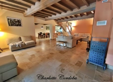 Characterful 18th-century residence with swimming pool, 5 suites and bed and breakfast business – Vianne