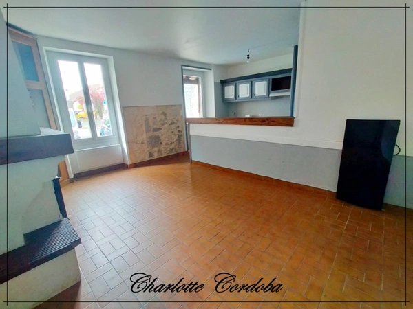 Maison de ville louée – 68 m² habitables – Casteljaloux centre – Rentabilité 6,23 %