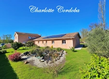 Piscine intérieure chauffée, DPE A et 253 m² habitables à 12 min de Nérac, 1h30 de Bordeaux et Toulouse