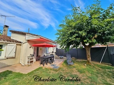 🏡 Maison de plain-pied 3 pièces rénovée avec jardin de 610 m² et double garage – Le calme à deux pas des commodités !