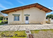 Maison plain-pied 3 chambres - Double garage - Dépendances - 2980 m² de terrain et bois