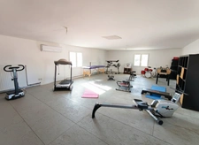 Piscine intérieure chauffée, DPE A et 253 m² habitables à 12 min de Nérac, 1h30 de Bordeaux et Toulouse