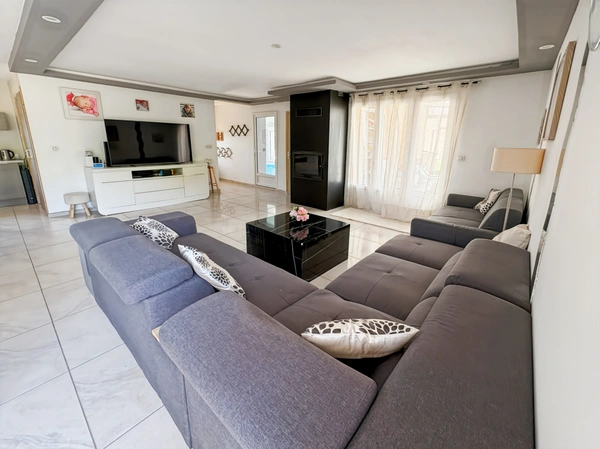 ✨ Maison contemporaine avec piscine intérieure à 1h30 de Bordeaux et Toulouse