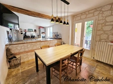 🏡 Maison de plain-pied 3 pièces rénovée avec jardin de 610 m² et double garage – Le calme à deux pas des commodités !