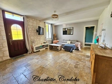 🏡 Maison de plain-pied 3 pièces rénovée avec jardin de 610 m² et double garage – Le calme à deux pas des commodités !