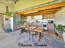 Maison familiale en pierre de 174 m² avec grand terrain et dépendances – Fort potentiel FEUGAROLLES (47)