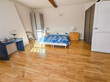 Maison familiale en pierre de 174 m² avec grand terrain et dépendances – Fort potentiel FEUGAROLLES (47)