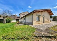 Maison plain-pied 3 chambres - Double garage - Dépendances - 2980 m² de terrain et bois