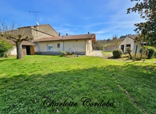 Maison plain-pied 3 chambres - Double garage - Dépendances - 2980 m² de terrain et bois