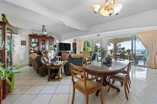 FOR SALE – EXCEPTIONAL VILLA WITH PANORAMIC VIEW OF THE SEA AND PORT – SAINT-GILLES LES BAINS