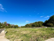 TERRAIN  260 m² – LA RIVIÈRE SAINT-LOUIS