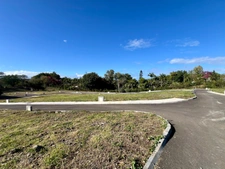 TERRAIN  260 m² – LA RIVIÈRE SAINT-LOUIS